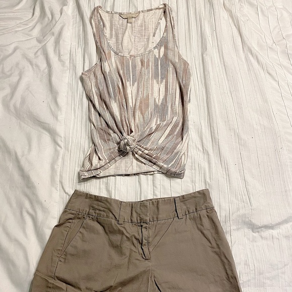 Long tank top with arrow design - Picture 2 of 4